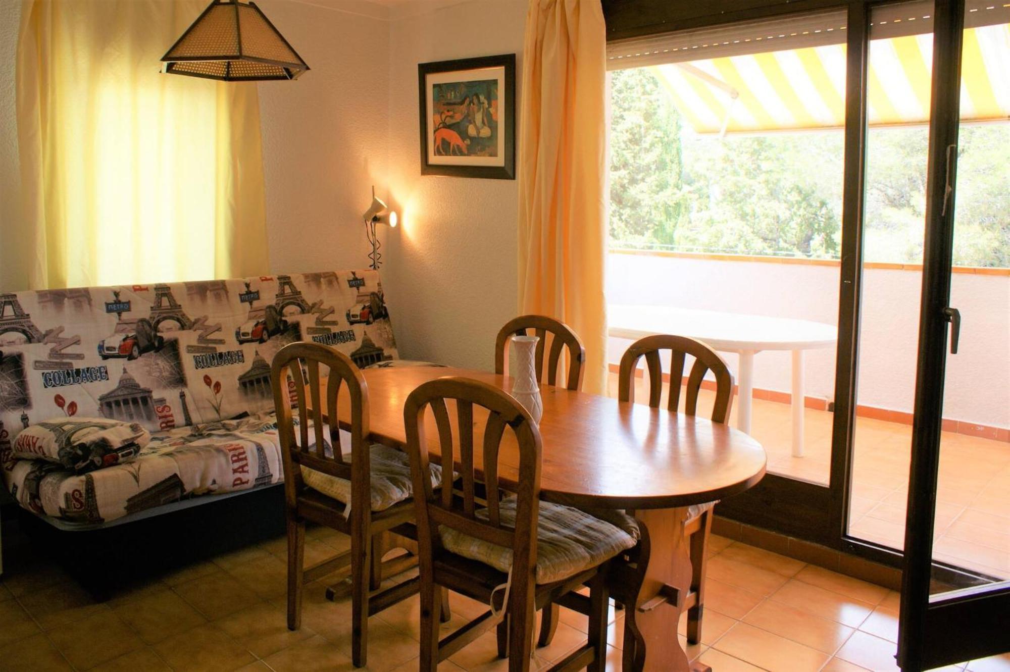 Apartamento En Roses Parking Y Piscina Comunitaria Exterior photo